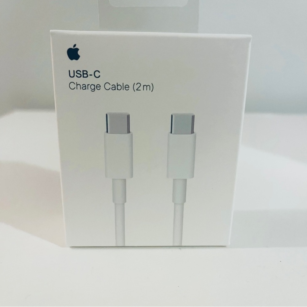 Apple USB-C to USB-C Cable 2m (6.6FT) Sealed